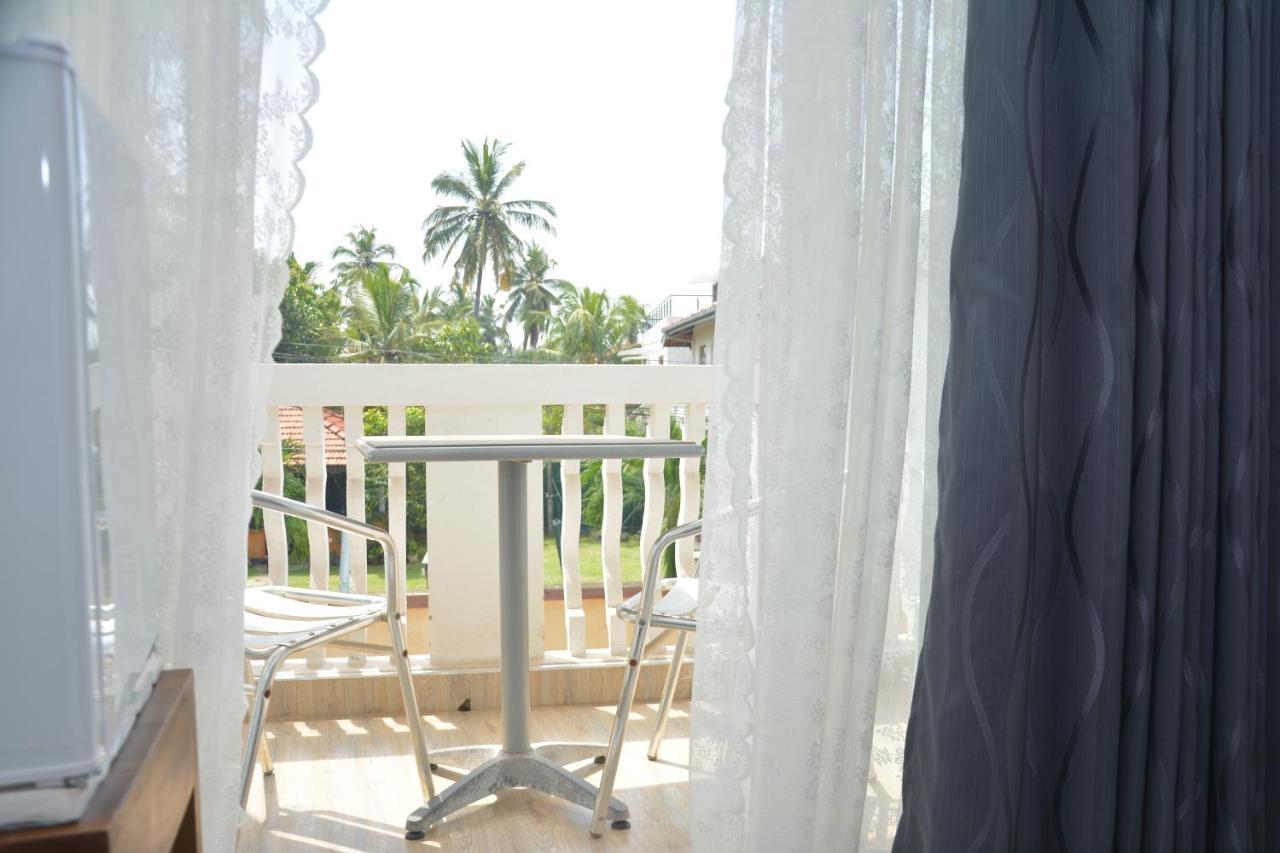 Yolanda Villa Negombo Exterior foto